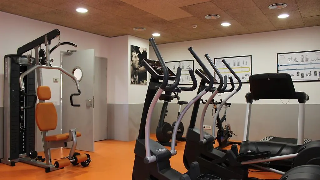 Residencia Universitaria Torre Girona 0*, Barcelona