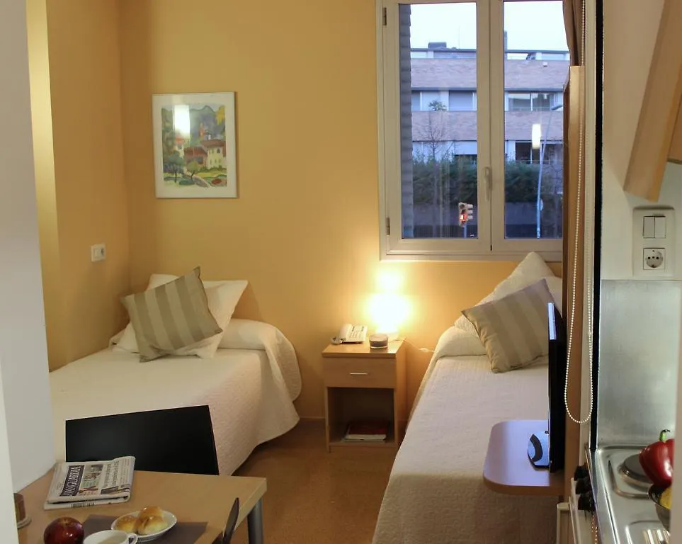 Residencia Universitaria Torre Girona 0*, Barcelona España
